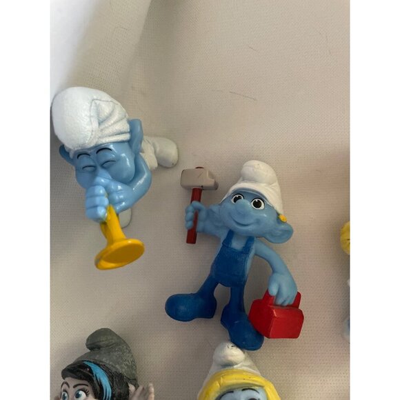 Set Of 6 Smurfs Figurines With Accessories Vinyl Collectibles - Picture 4 of 13